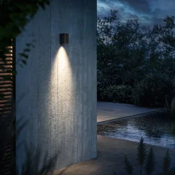 IP44.DE Cut Down LED Außenwandleuchte