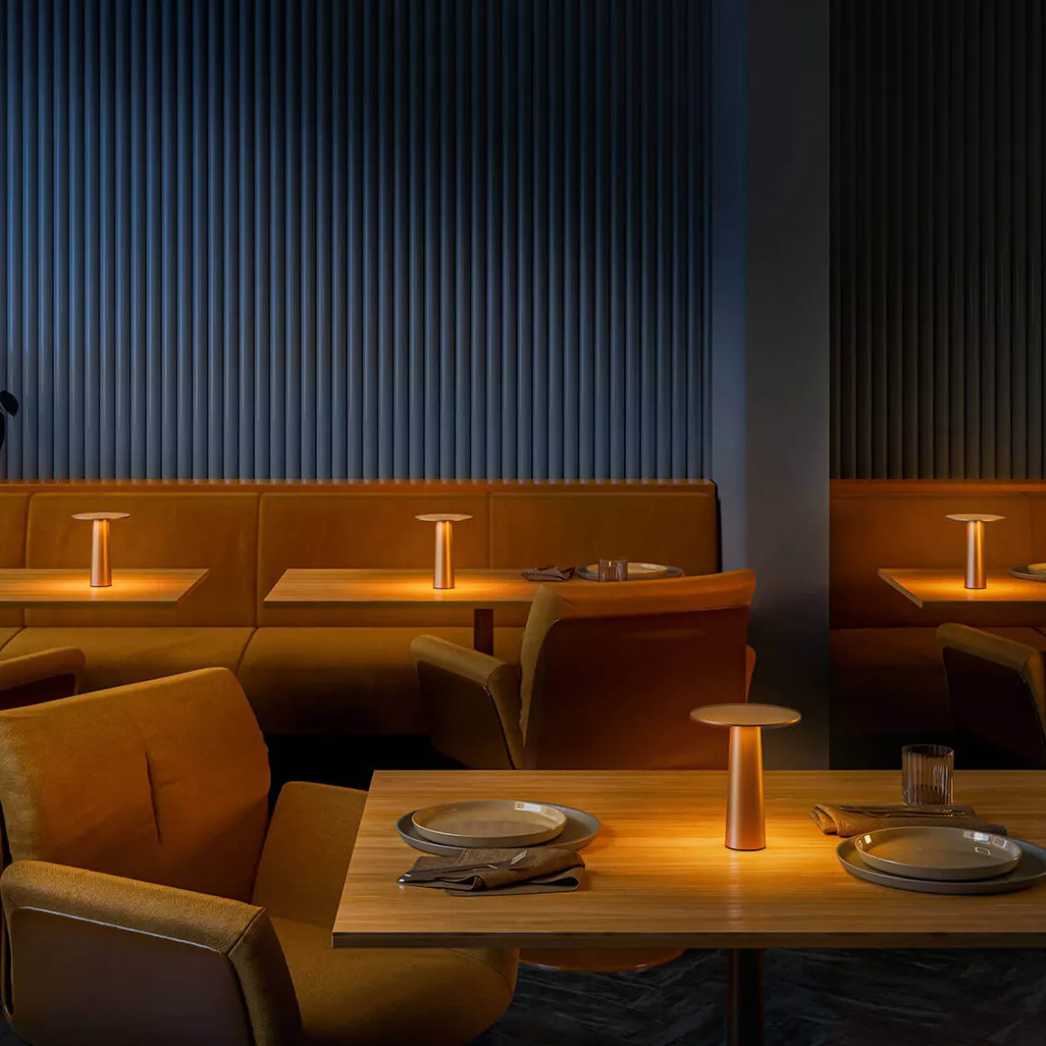 IP44.DE 6er Set Lix Mini LED Akkuleuchte inkl. Multi-Kontaktladestation