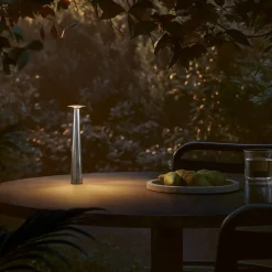 IP44.DE 6er Set Lix Skinny LED Akkuleuchte inkl. Multi-Kontaktladestation