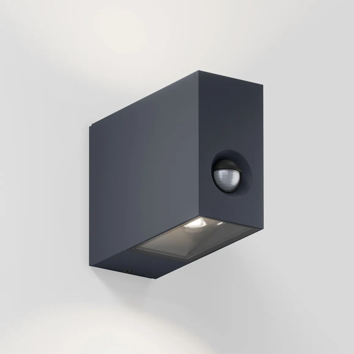 IP44.DE Eye Control LED Außenwandleuchte