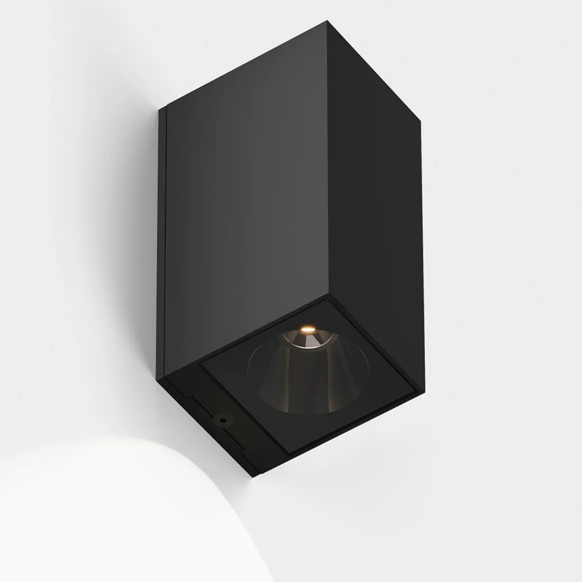 IP44.DE Iem.2 Down LED Außenwandleuchte