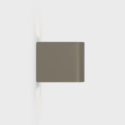 IP44.DE Intro LED Außenwandleuchte