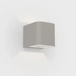 IP44.DE Intro LED Außenwandleuchte