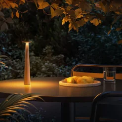 IP44.DE Lix skinny LED Akkuleuchte, Dim-to-Amber