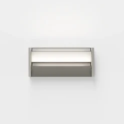 IP44.DE Slat LED Wand- / Deckenleuchte