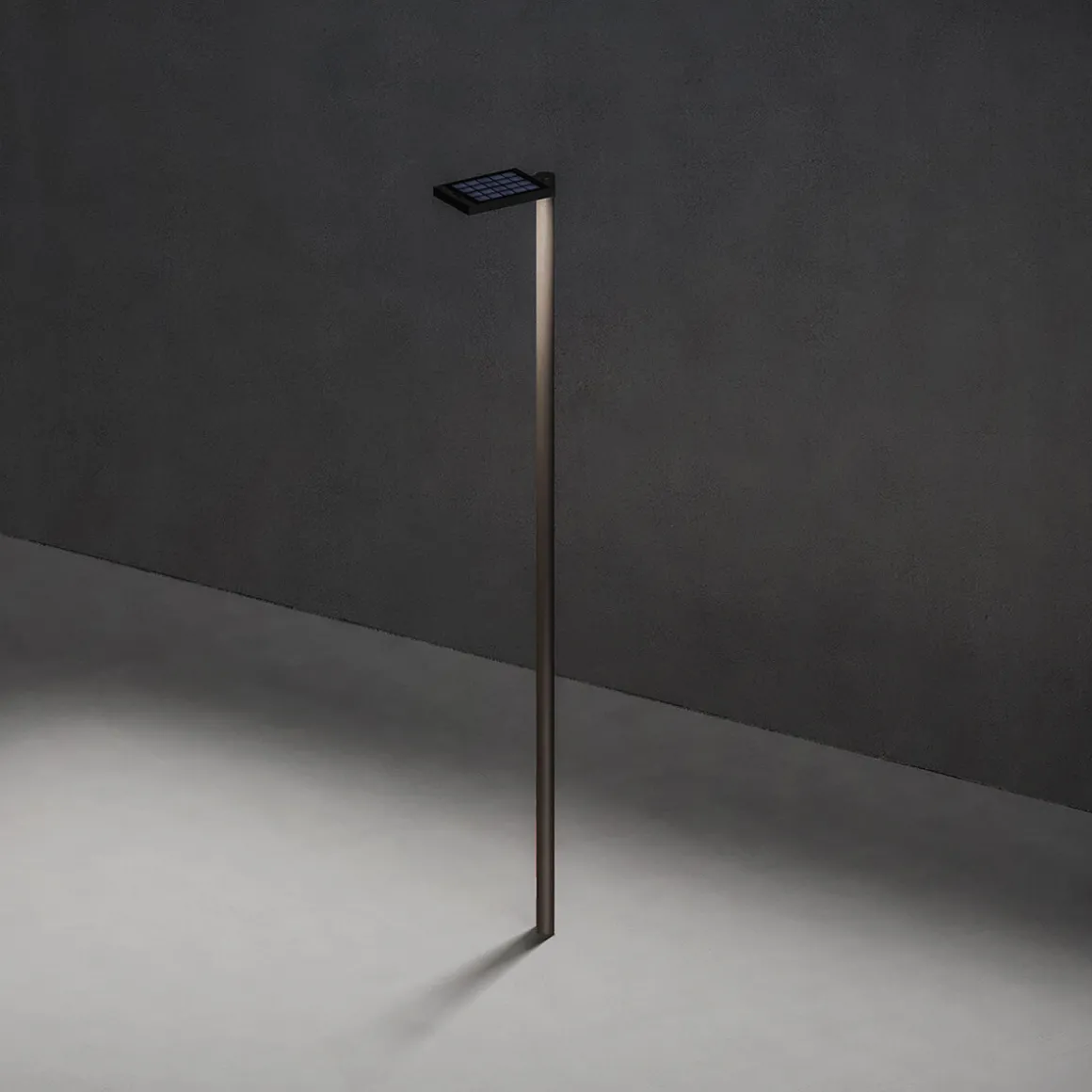 Klewe Link LED Akku-Solarleuchte mit Mast