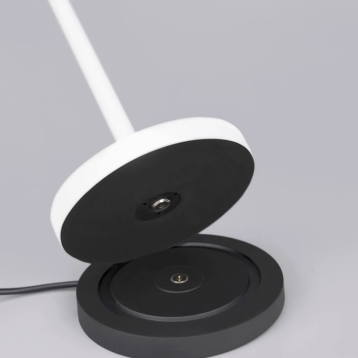 LCD Außenleuchten 5140/5141 LED Akkuleuchte