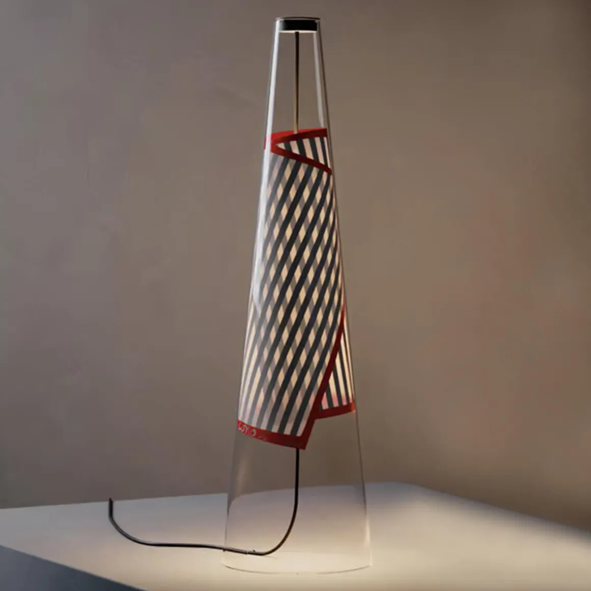 Lodes Cono di Luce LED Tischleuchte