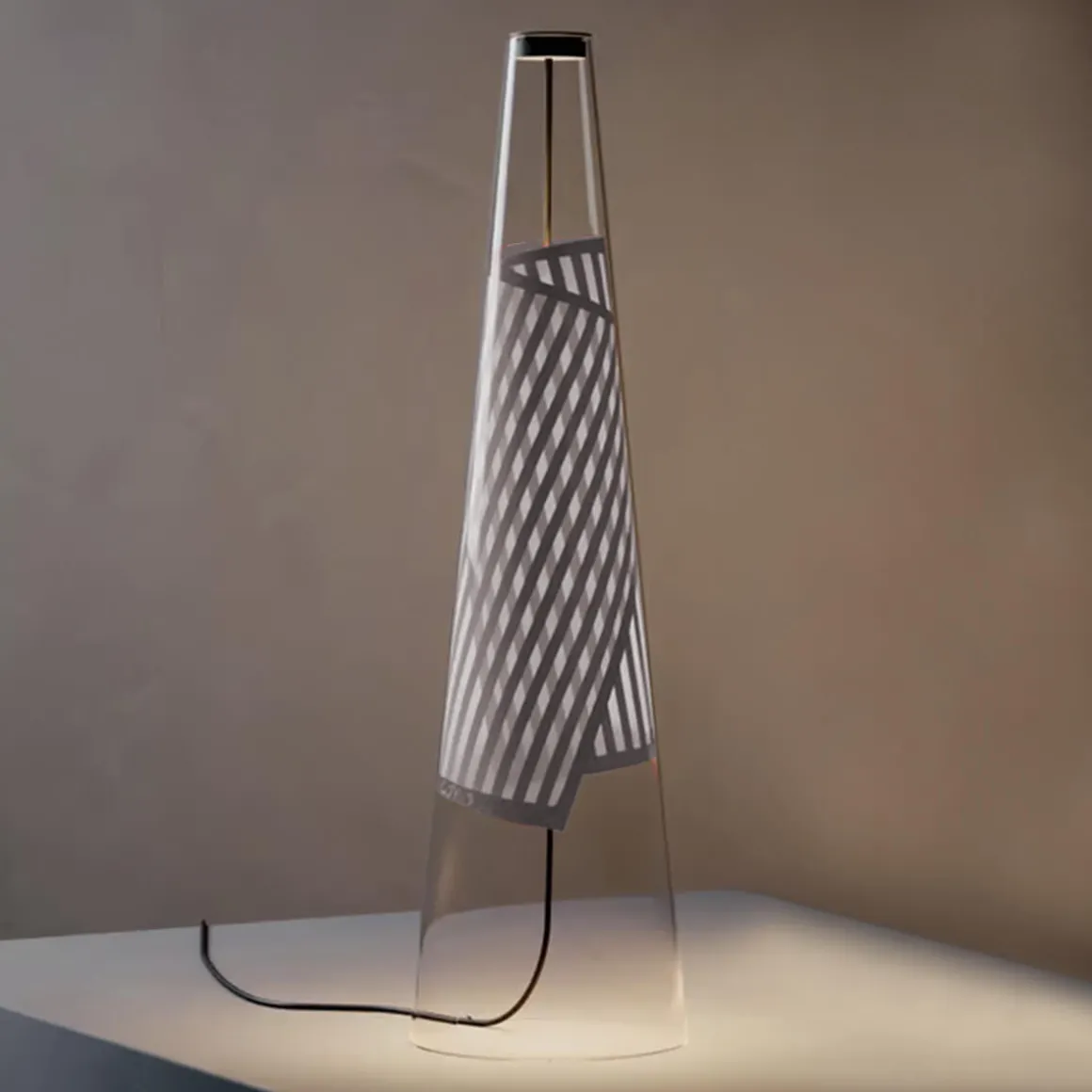 Lodes Cono di Luce LED Tischleuchte