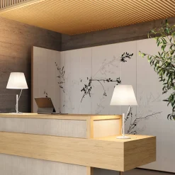 Lodes Hover LED Tischleuchte