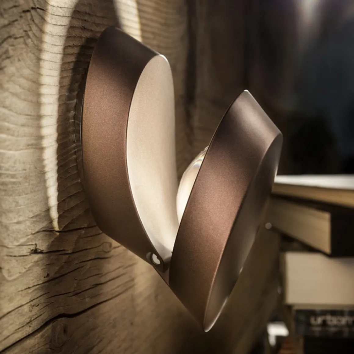 Lodes Pin-Up LED Wand- / Deckenleuchte