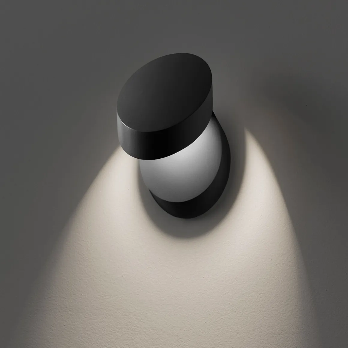 Lodes Pin-Up LED Wand- / Deckenleuchte