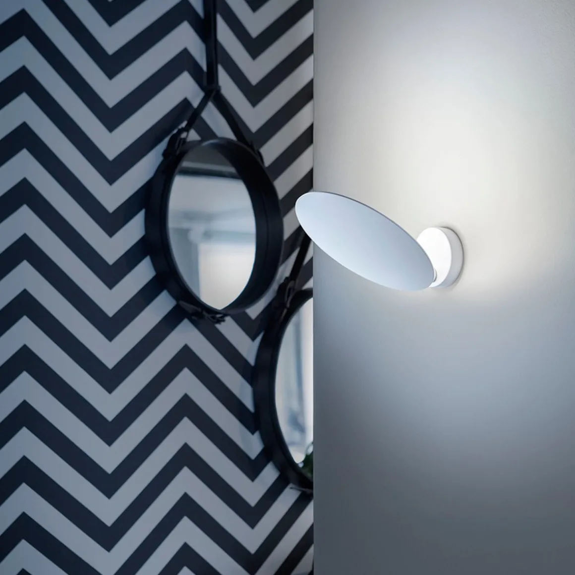 Lodes Puzzle Single Round LED Wandleuchte