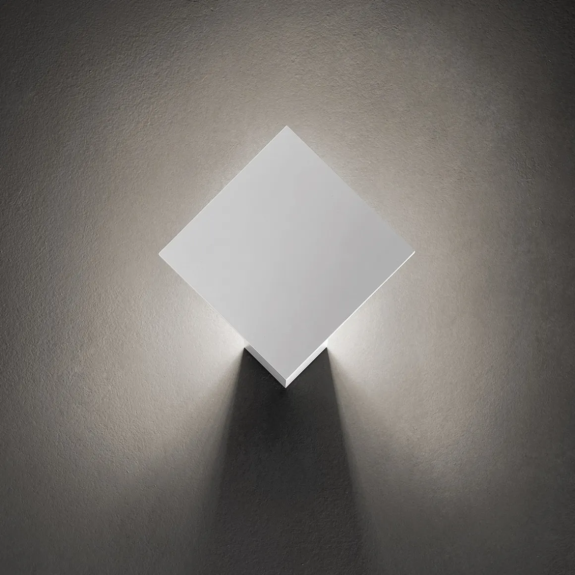 Lodes Puzzle Single Square LED Wand- / Deckenleuchte