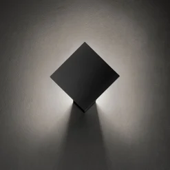 Lodes Puzzle Single Square LED Wand- / Deckenleuchte