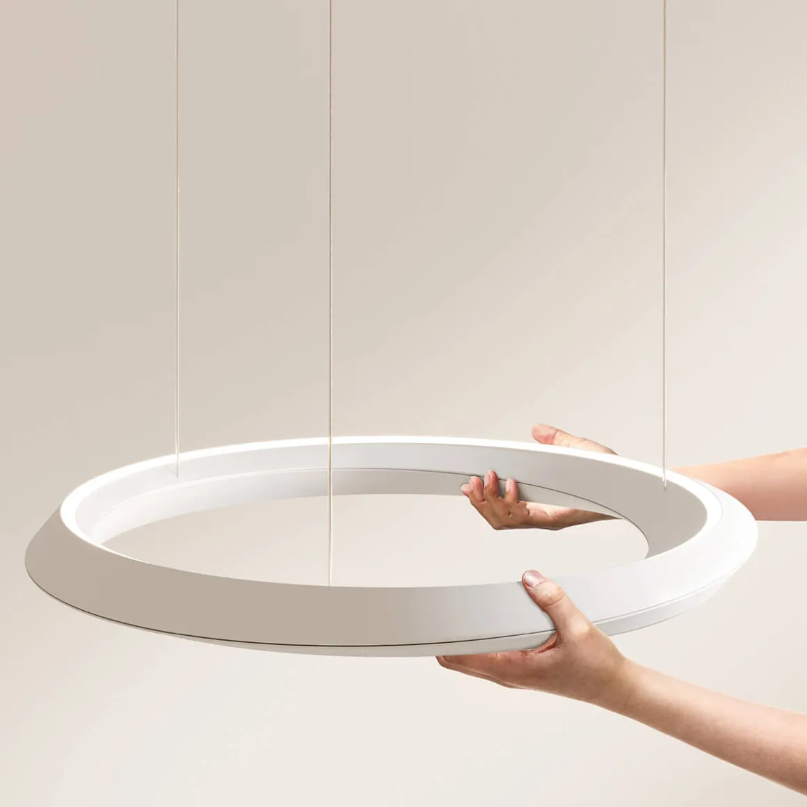 Lodes Tidal Adjustable LED Pendelleuchte