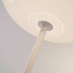 Lodes Volum Stehleuchte