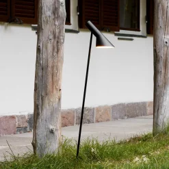 Louis Poulsen AJ Garden LED Pollerleuchte lang, 3000 K