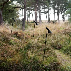 Louis Poulsen AJ Garden LED Pollerleuchte lang, 2700 K