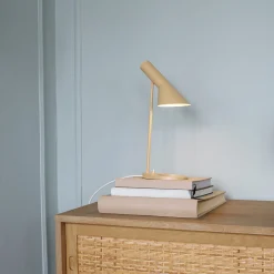 Louis Poulsen AJ Mini Tischleuchte