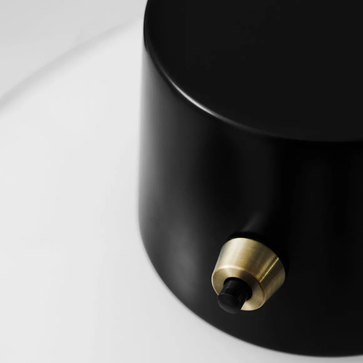 Louis Poulsen AJ Oxford Mini Tischleuchte