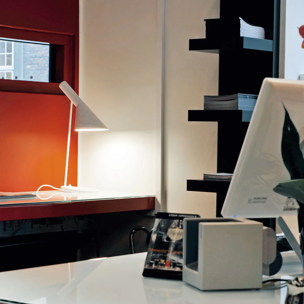 Louis Poulsen AJ Tischleuchte