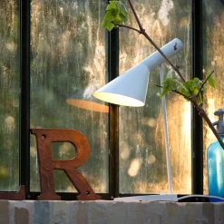 Louis Poulsen AJ Tischleuchte