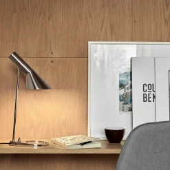 Louis Poulsen AJ Tischleuchte