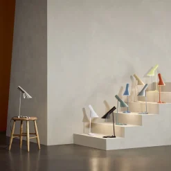 Louis Poulsen AJ Tischleuchte