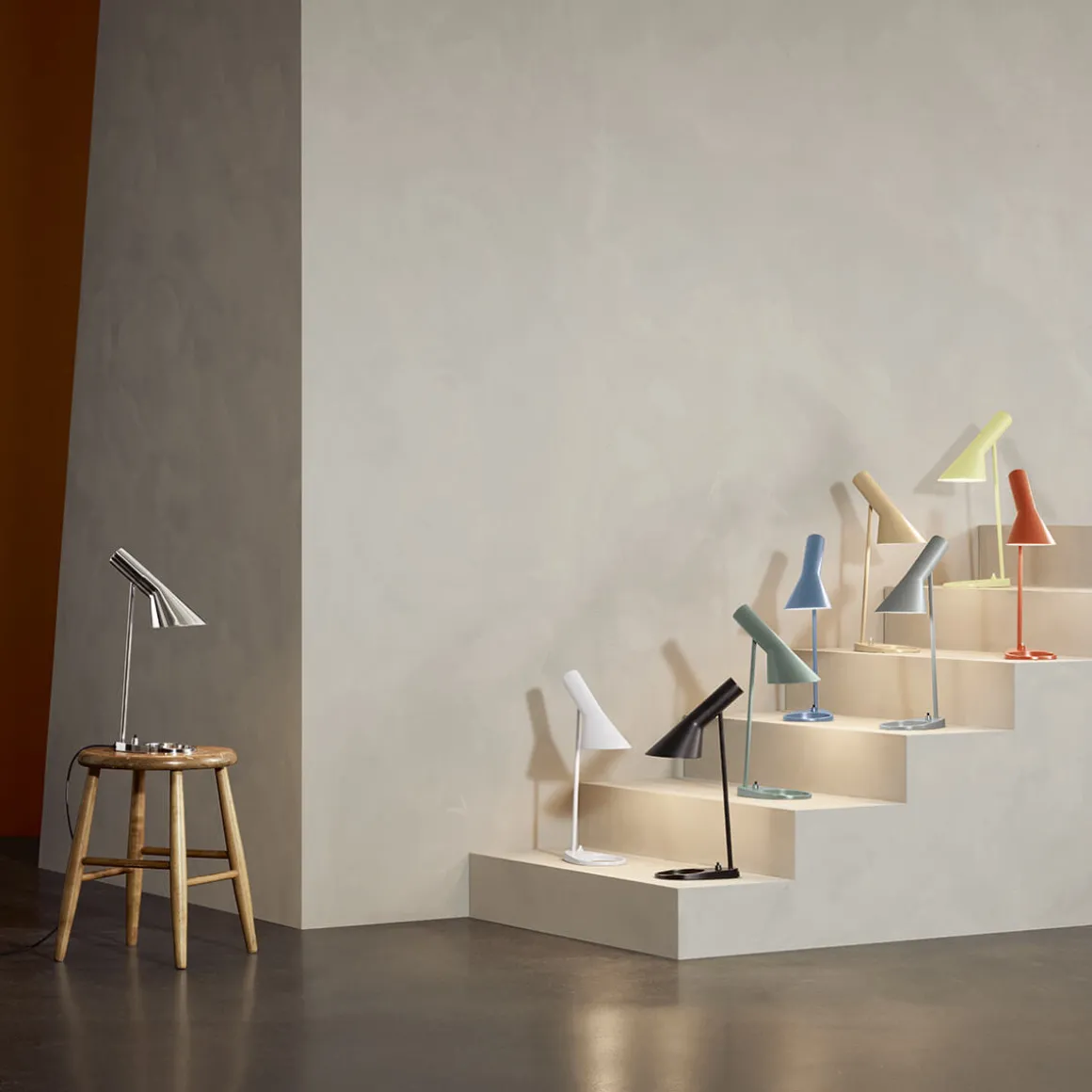 Louis Poulsen AJ Tischleuchte