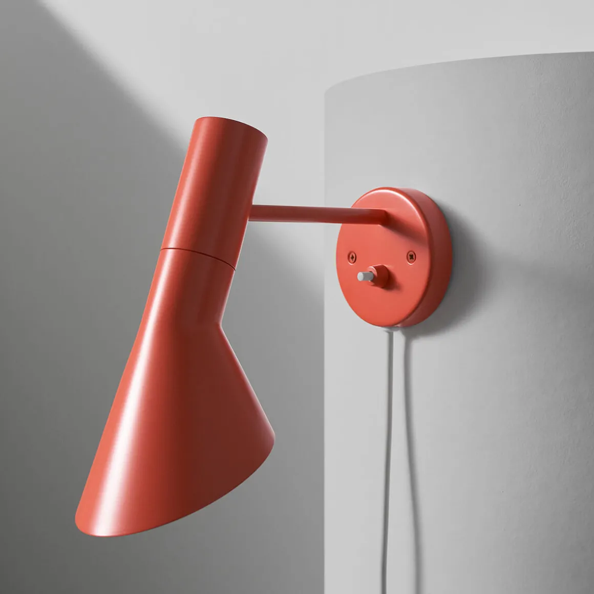 Louis Poulsen AJ Wandleuchte