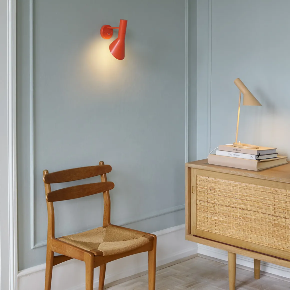 Louis Poulsen AJ Wandleuchte