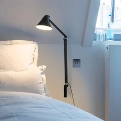 Louis Poulsen NJP LED Wandleuchte long