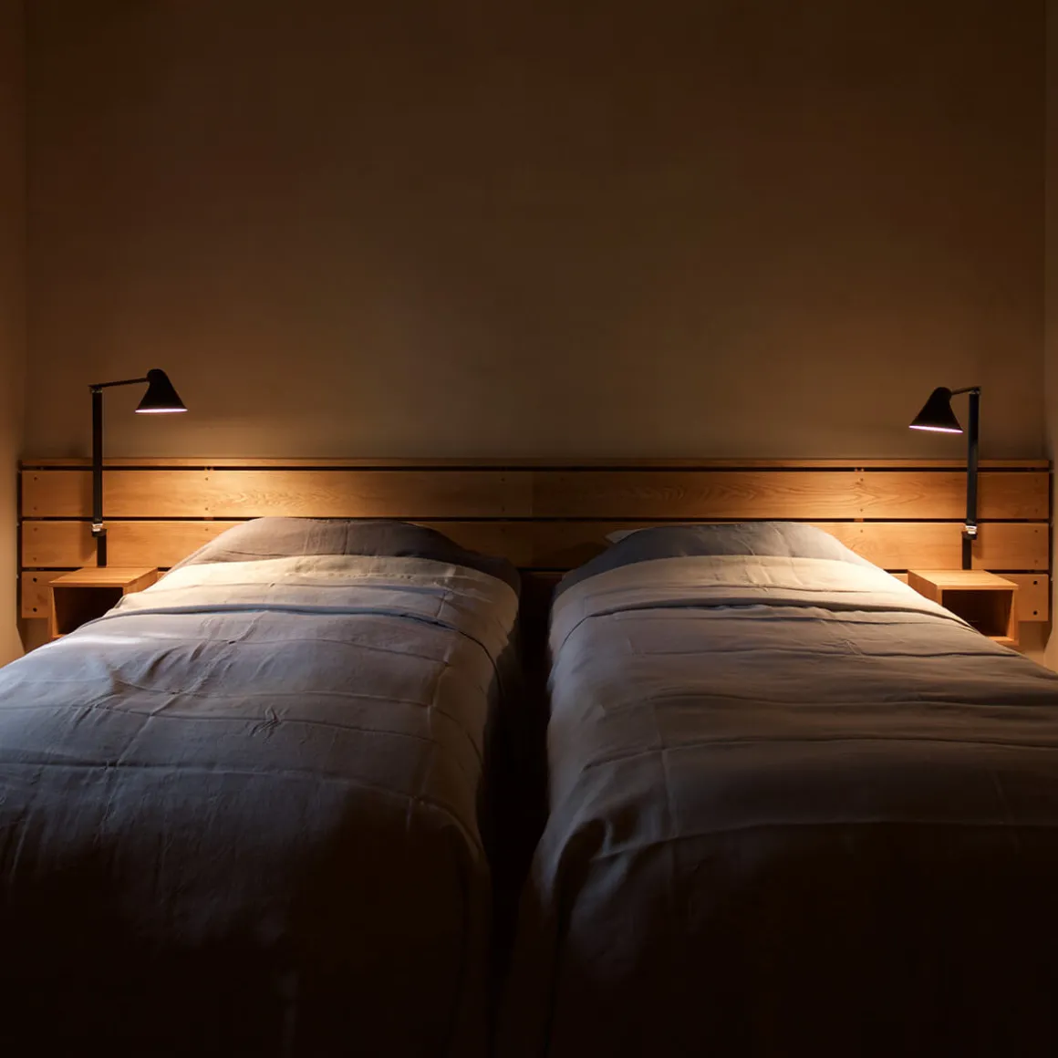 Louis Poulsen NJP LED Wandleuchte long