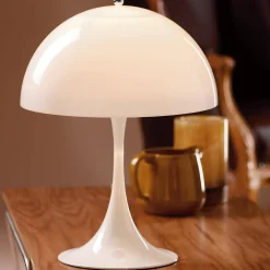 Louis Poulsen Panthella 400 Tischleuchte