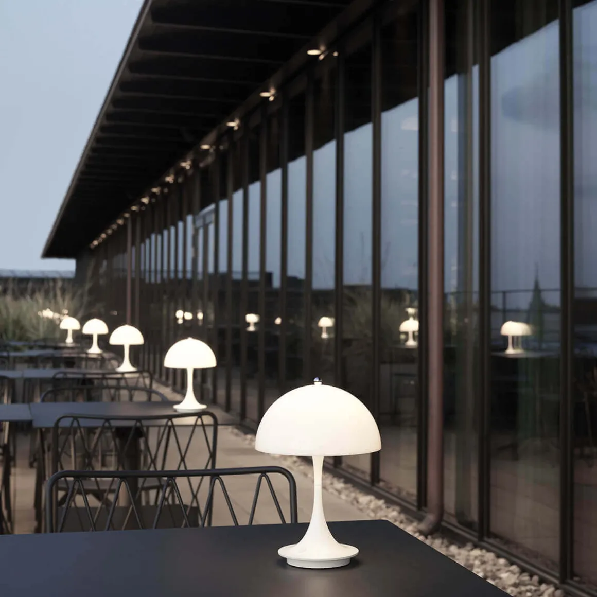 Louis Poulsen Panthella 160 Portable V2 LED Akkuleuchte, Rückläufer