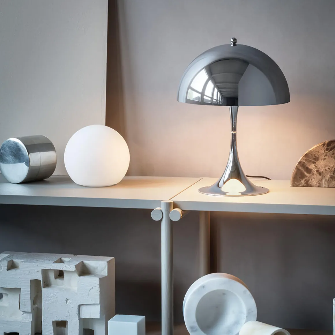 Louis Poulsen Panthella 250 LED Tischleuchte