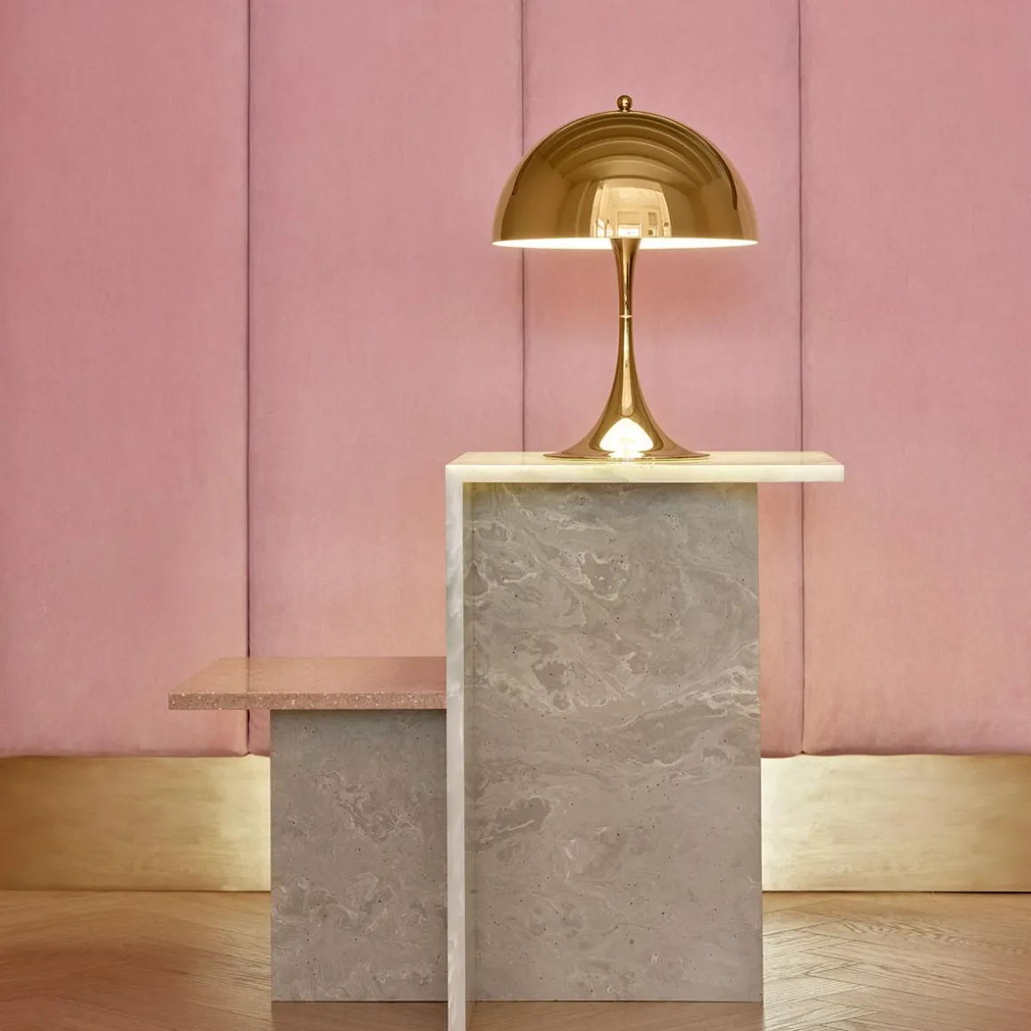 Louis Poulsen Panthella 250 LED Tischleuchte