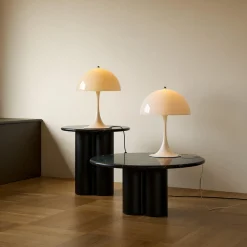 Louis Poulsen Panthella 320 Tischleuchte