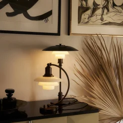 Louis Poulsen PH 3/2 Aged Brass Opal Tischleuchte