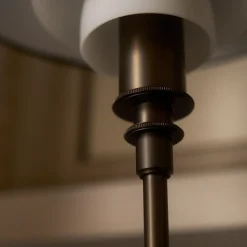 Louis Poulsen PH 3/2 Aged Brass Opal Tischleuchte