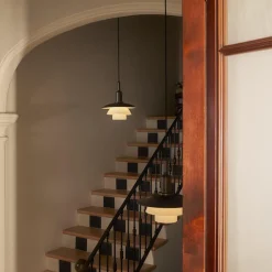 Louis Poulsen PH 3/3 Aged Brass Opal Pendelleuchte