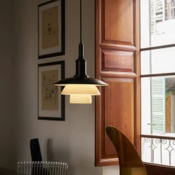 Louis Poulsen PH 3/3 Aged Brass Opal Pendelleuchte