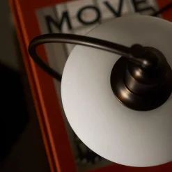 Louis Poulsen PH 2/2 Luna Aged Brass Opal Tischleuchte