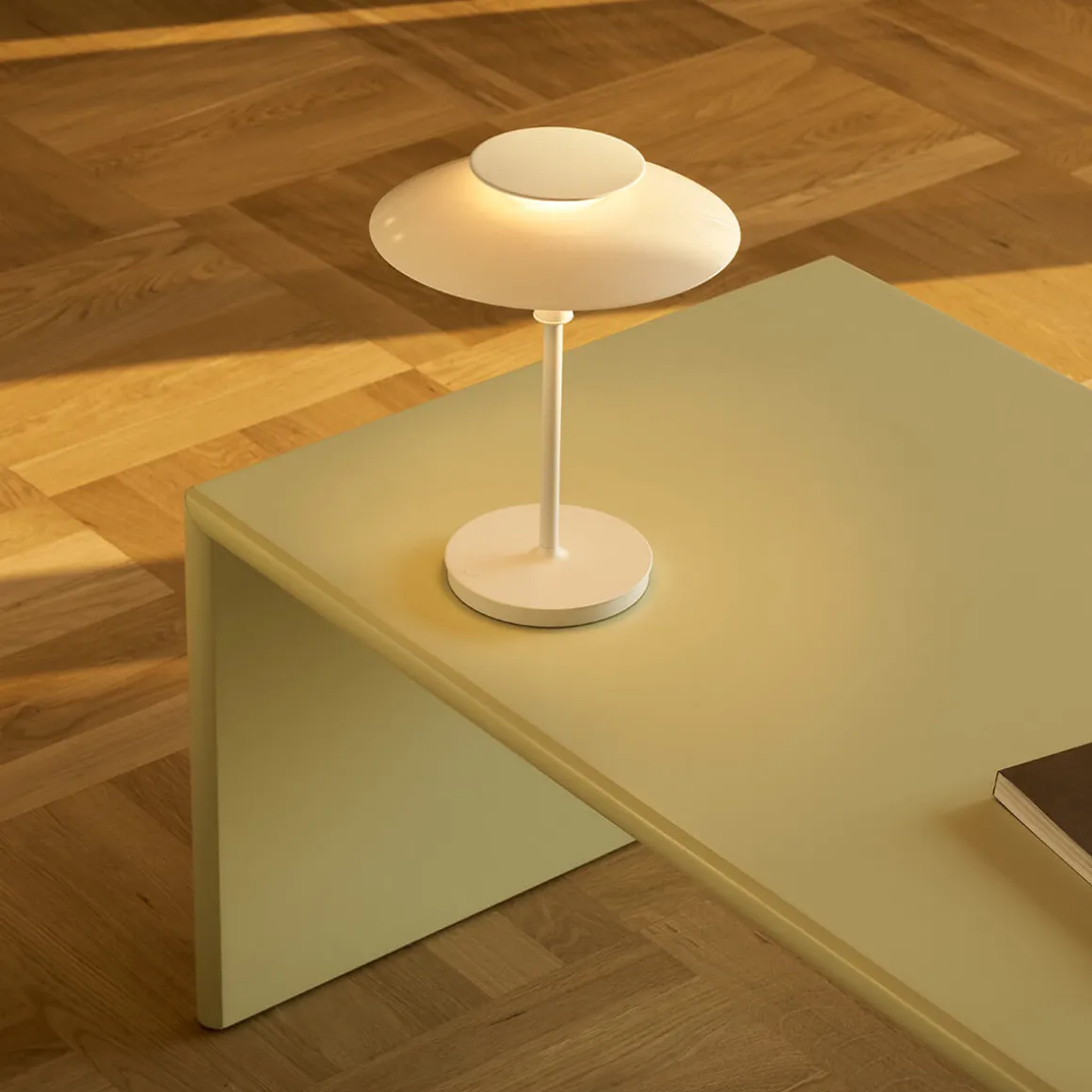 Louis Poulsen PH 80 Portable LED Akkuleuchte