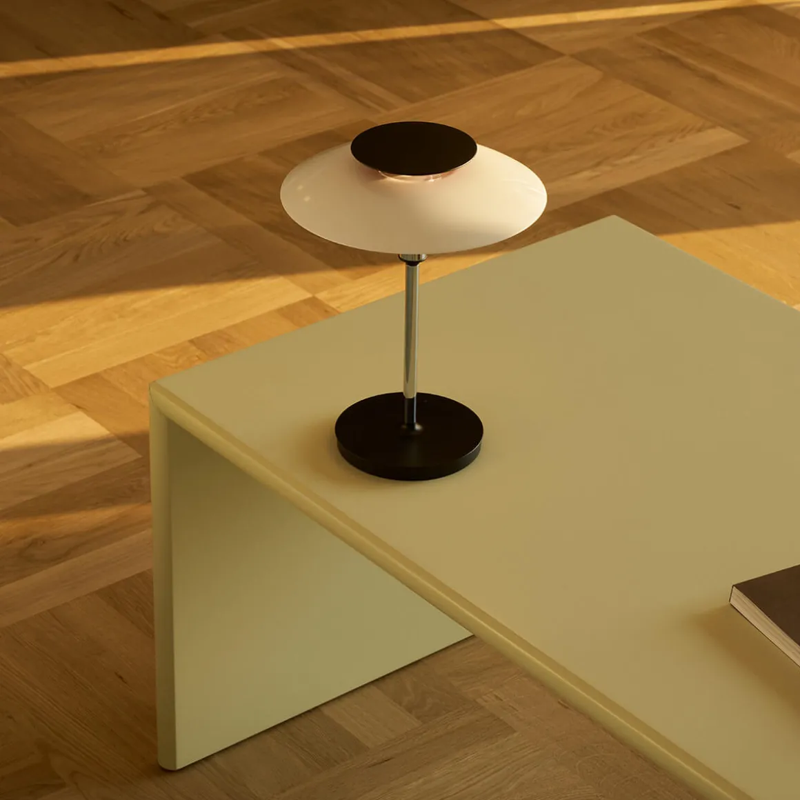 Louis Poulsen PH 80 Portable LED Akkuleuchte