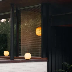 Louis Poulsen VL 45 Radiohus Portable LED Akkuleuchte