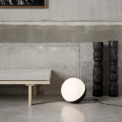 Louis Poulsen VL Studio Tisch- / Stehleuchte, Ø: 32 cm
