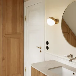 Louis Poulsen VL Studio Wandleuchte