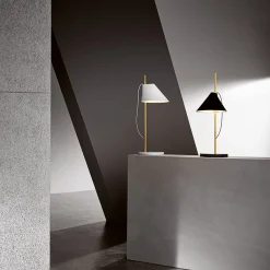 Louis Poulsen Yuh Brass LED Tischleuchte